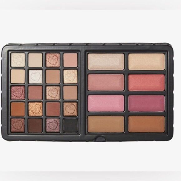 Ultabeauty women’s pink "SO POSH EDITION" beauty box 45 piece collection - Picture 3 of 6